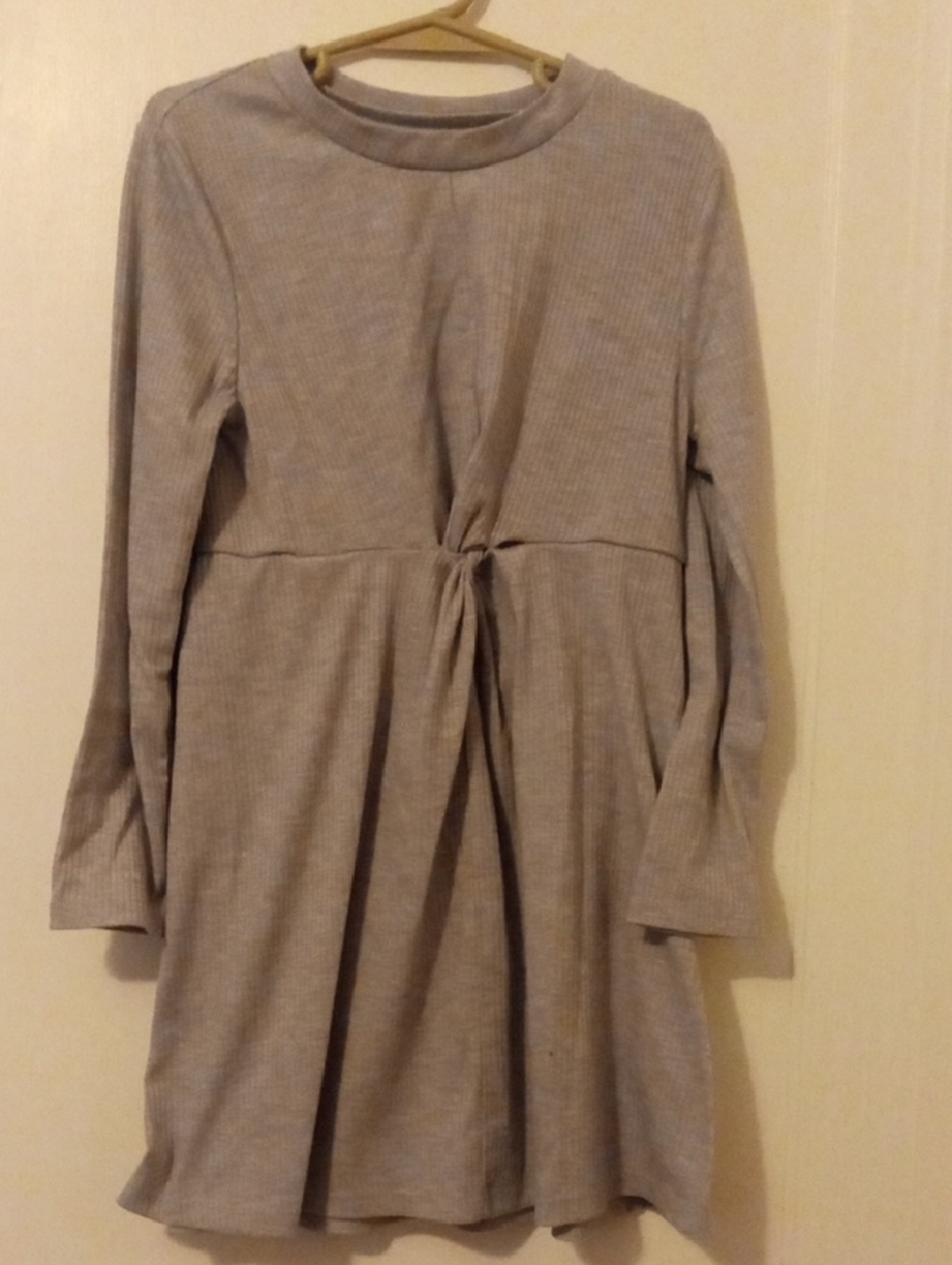 girl 7 gray long sleeve ribbed dress
